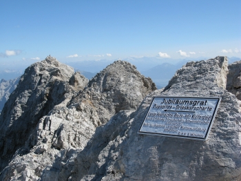 Guided climbing tour over Jubiläumsgrat ridge as a day trip