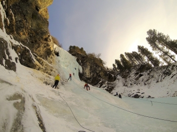 ice climbing course for beginners