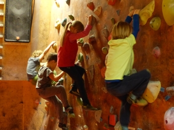Betreutes Kinderbouldern in Garmisch