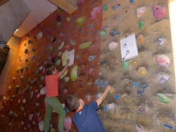 Betreutes Kinderbouldern in Garmisch