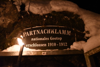 Fackelwanderung durch die Partnachklamm