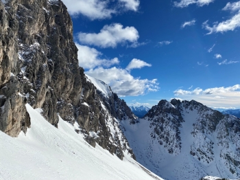 Ski touring classic around the Grünstein in Tyrol