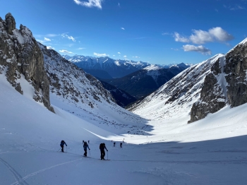 Ski touring classic around the Grünstein in Tyrol