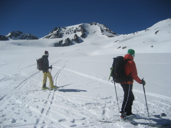 Venter Runde - Classic skitour crossing through the Ötztaler alps (5 days)