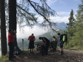 Beautiful hike through the Ampezzaner Dolomites (5 days)