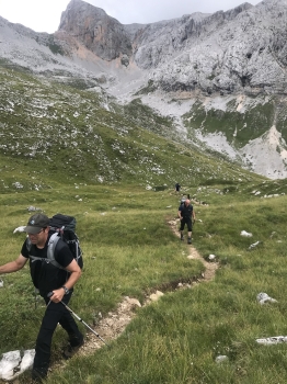 Beautiful hike through the Ampezzaner Dolomites (5 days)
