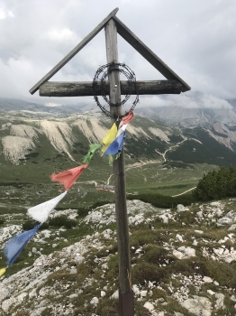 Beautiful hike through the Ampezzaner Dolomites (5 days)