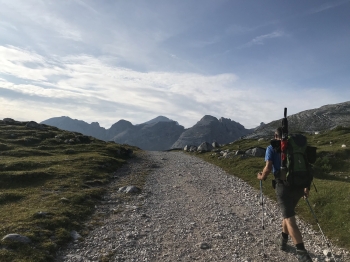 Beautiful hike through the Ampezzaner Dolomites (5 days)