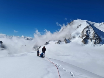 High alpine tour - my first 4000 meter peak