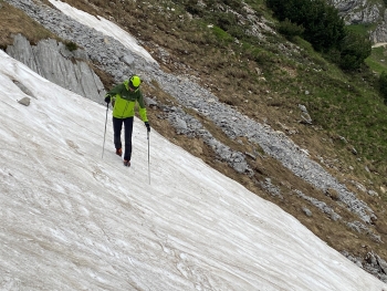 Safe mountain hiking Part 5 – ‘Crossing snowfields’