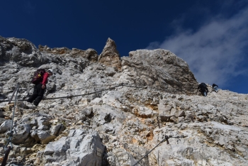 Hiking tour via Gatterl onto the Zugspitze (2 days)