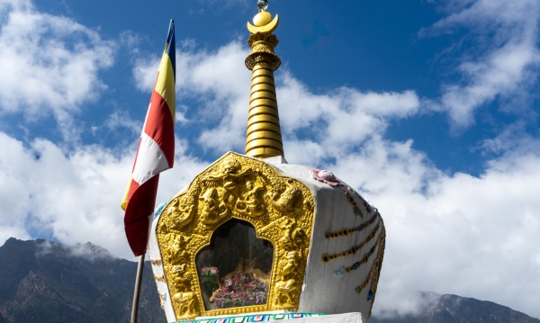 Nepal: Daulagiri Trekking mit Dhampus Peak (6012m)